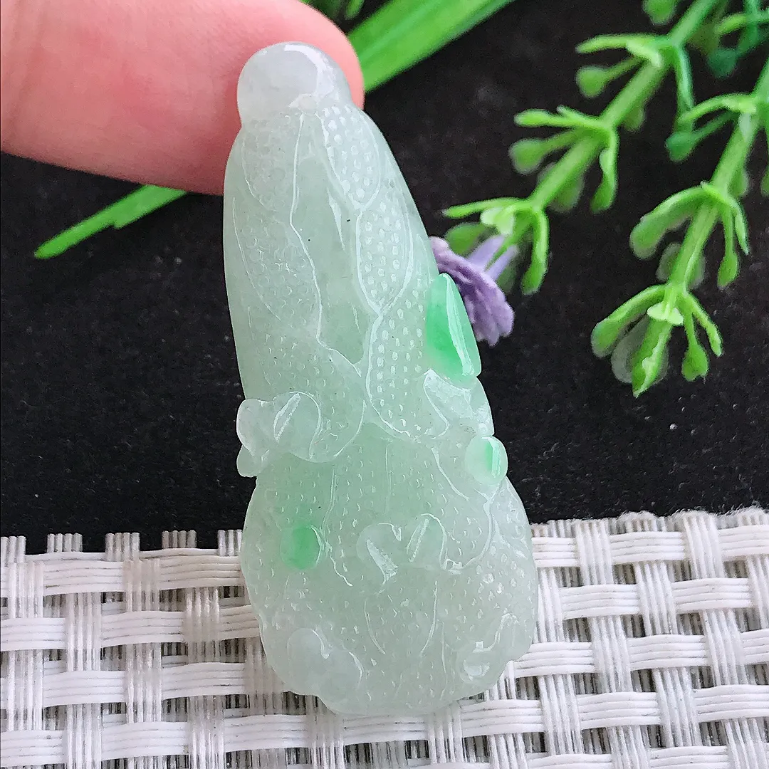 自然光47/20/9老坑秀气冰润冰晴白菜吊坠翡翠玉坠挂件