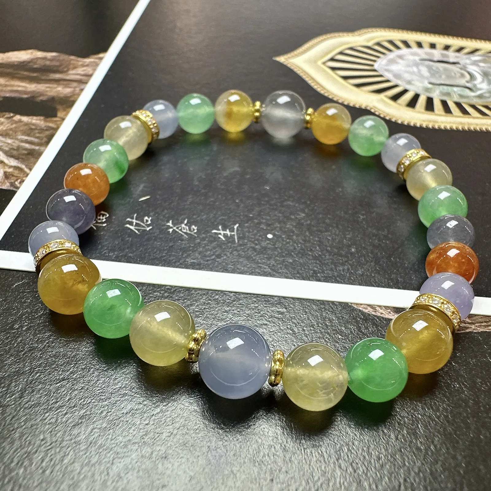 【冰种多宝+18k金钻镶嵌搭配手串】晶莹多彩的糖果串，多宝手串，颜色丰富，更重要的是种水都很好，性价比很不错，直径6.2-8.7之间