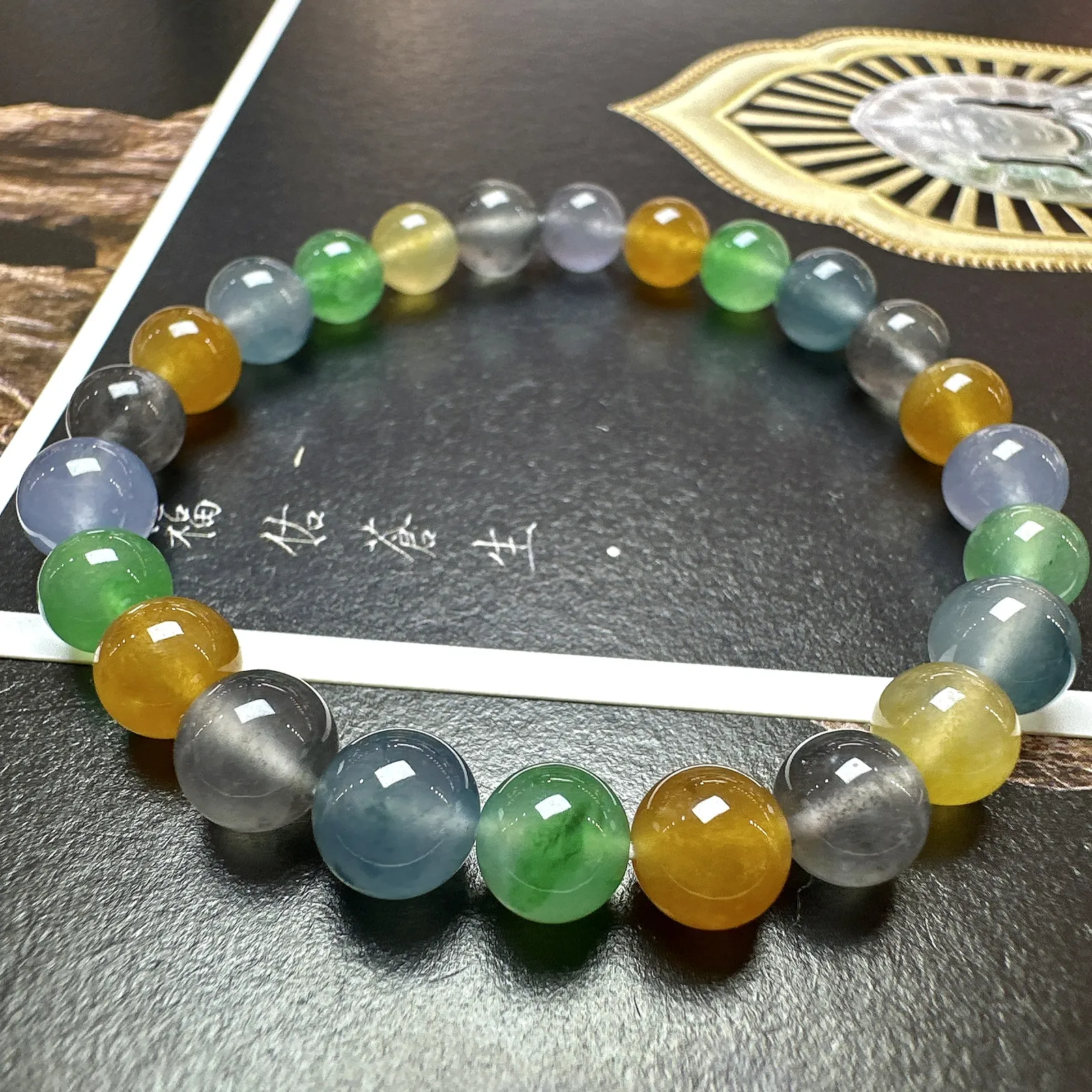 【冰种多宝手串】晶莹多彩的糖果串，多宝手串，颜色丰富，更重要的是种水都很好，性价比很不错，直径6.7