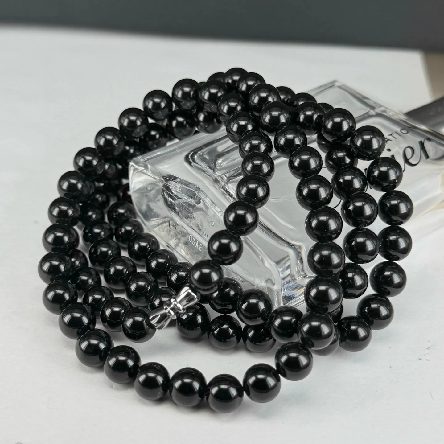 精品墨翠108颗珠链 种好色正 黑度极好 打灯通透 尺寸8.3