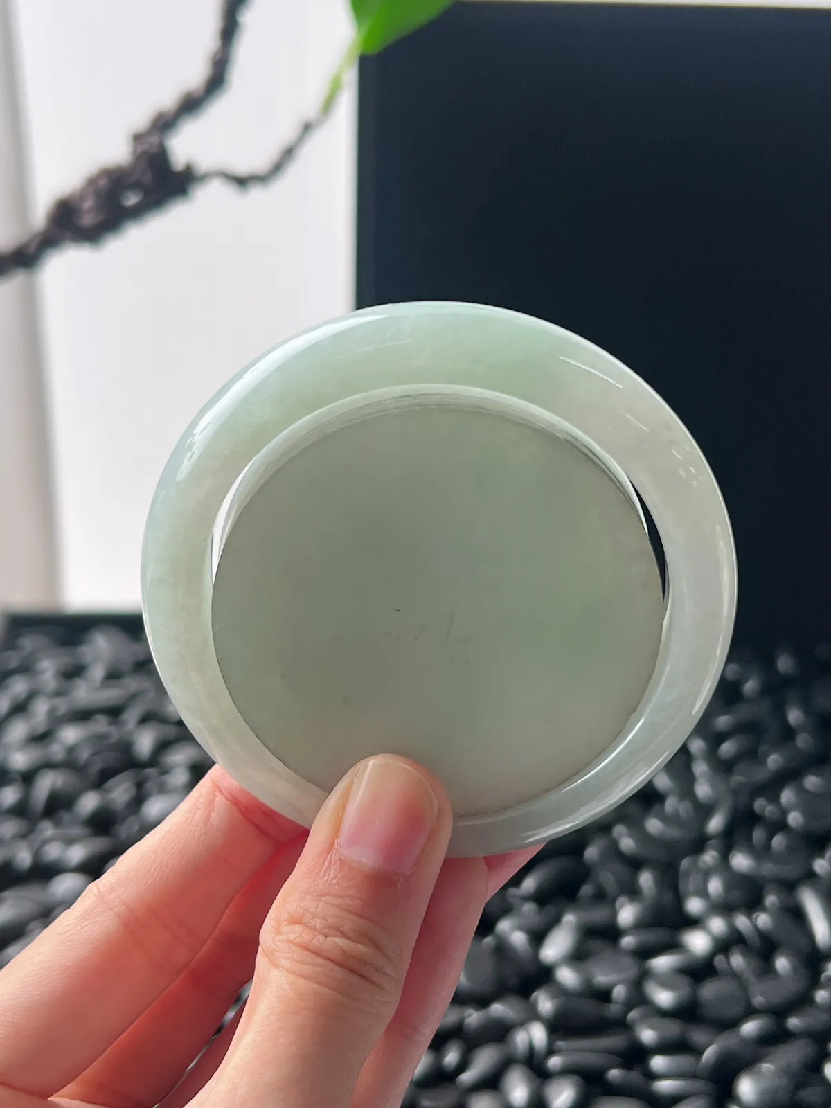 正圈55.2翡翠冰糯种飘绿手镯，带镯心