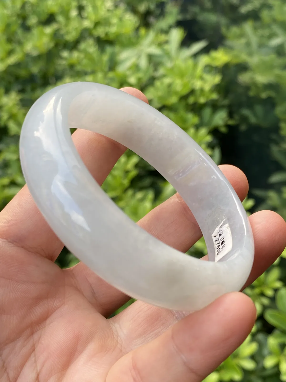推荐【58.8圈冰糯白月光镯】58.8*16*7.6，水润冰透，细腻，种水好，无裂，天然石纹，性价比超高～～