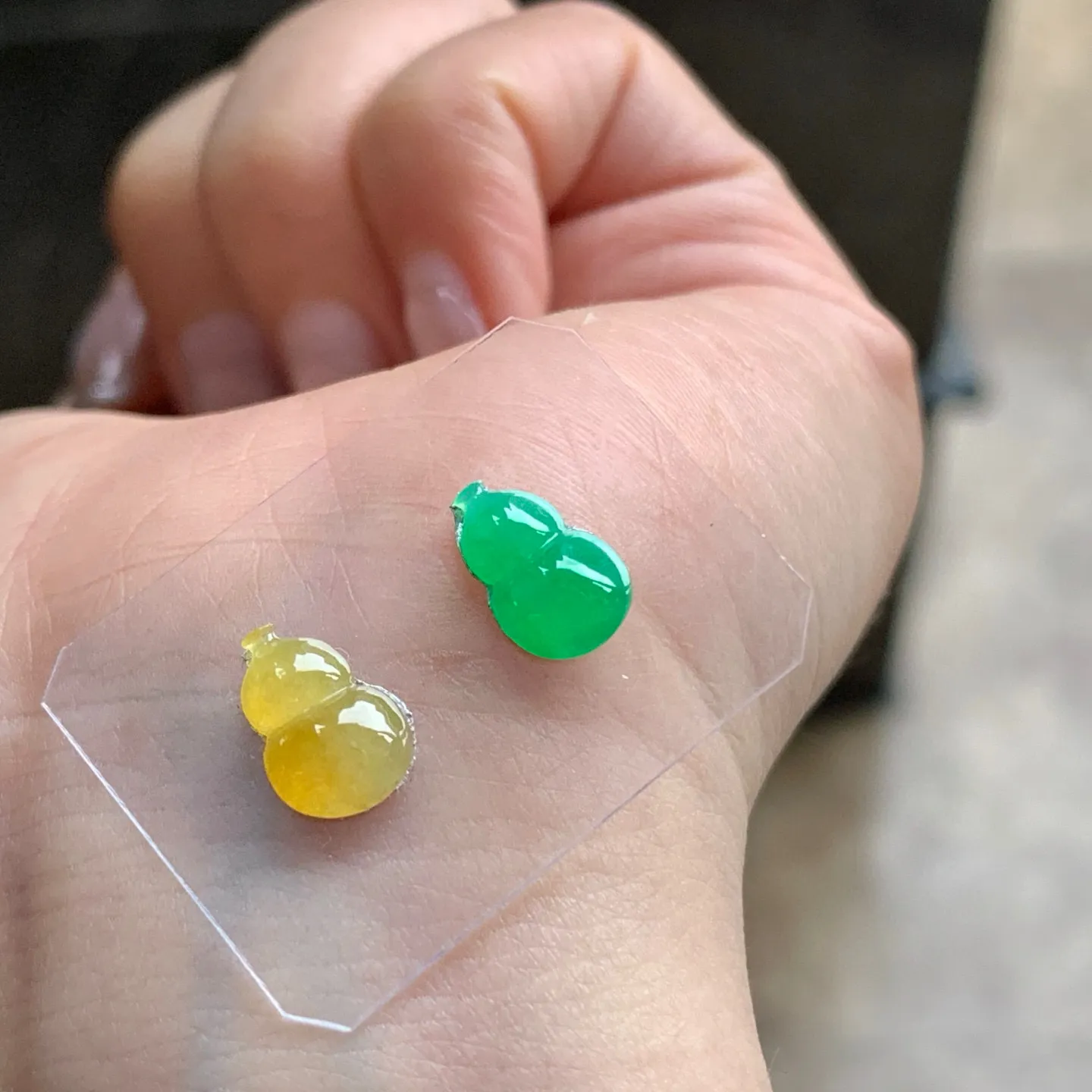 黄加绿葫芦一对^_^清新 细腻 水润 尺寸10