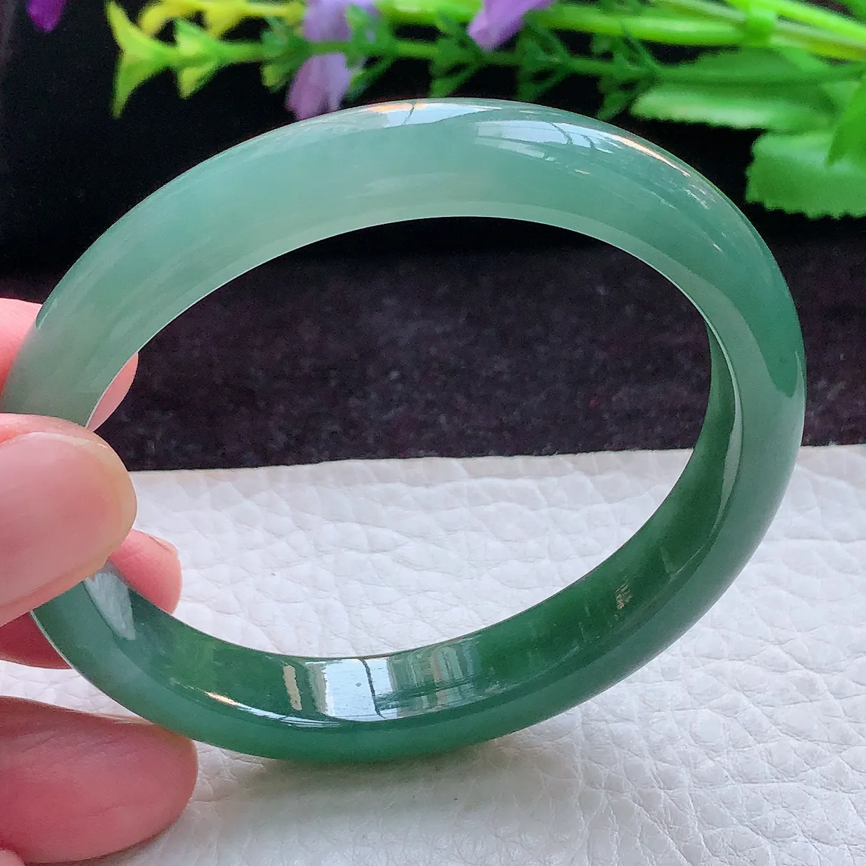 js实拍57*51*10.3*7.2贵妃镯 缅甸翡翠A货冰油宽边玉手镯玉手环