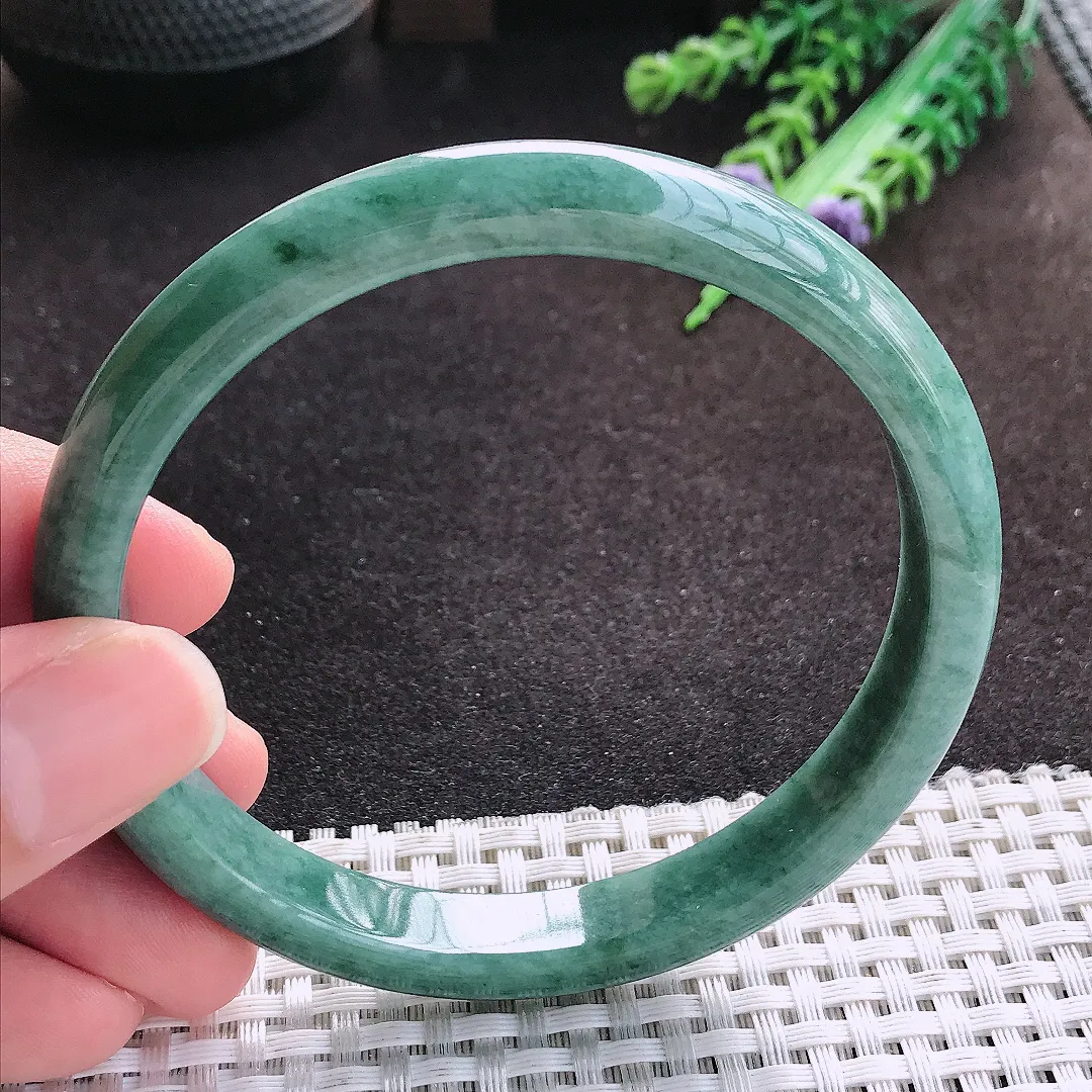 自然光64/9.8/7老坑秀气温润满色大圈口手镯宽边翡翠玉镯美人镯