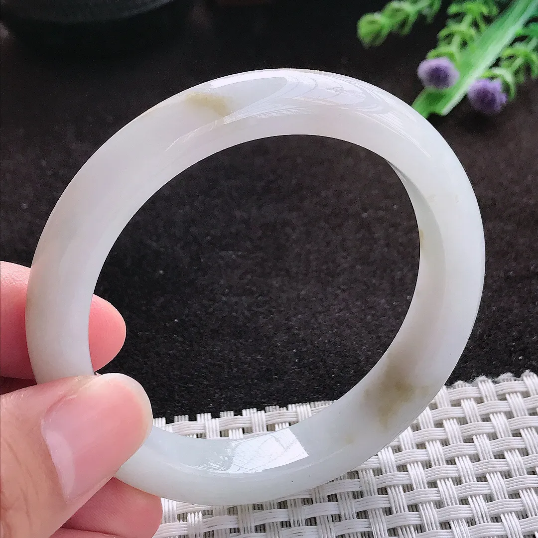 自然光55/11.2/8.3老坑冰润水灵飘黄翡手镯宽边翡翠玉镯美人镯