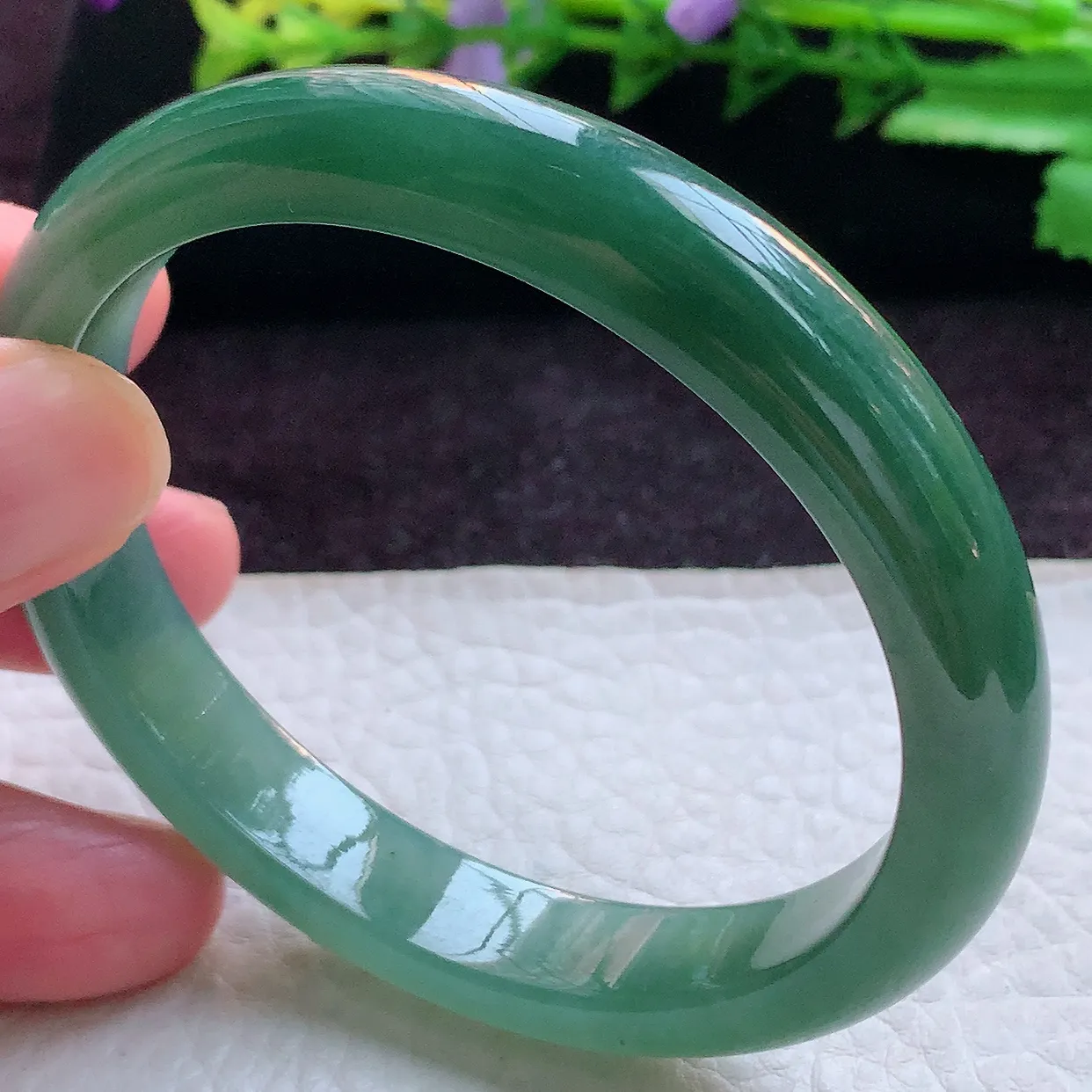 js实拍57*51*10.3*7.2贵妃镯 缅甸翡翠A货冰油宽边玉手镯玉手环
