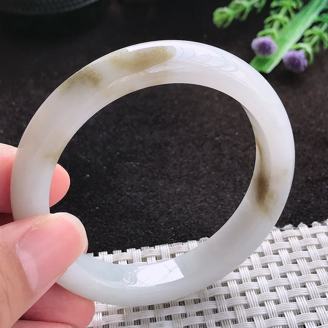 自然光55/11.6/8.3老坑冰润水灵飘黄翡手镯宽边翡翠玉镯美人镯