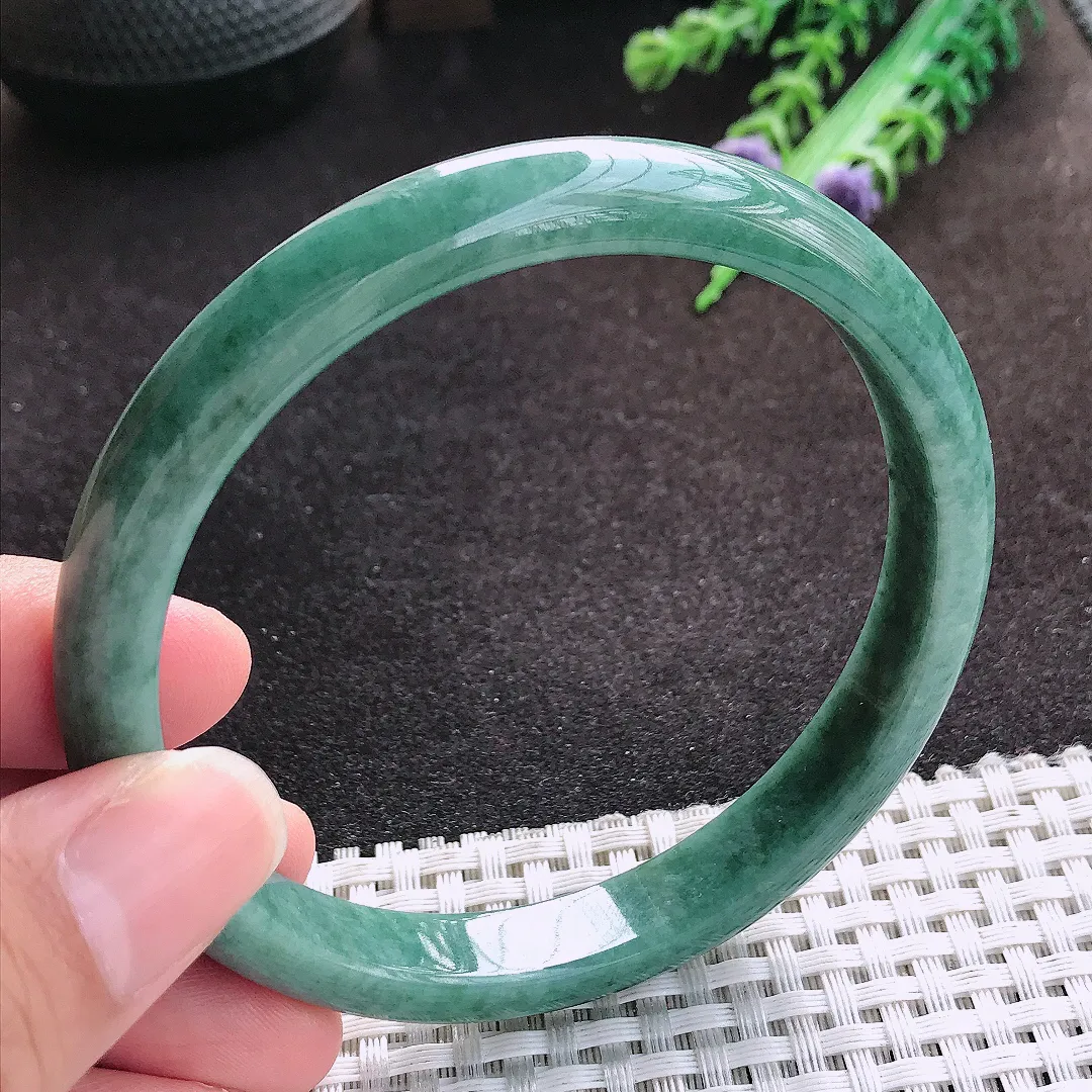 自然光64/9.8/7老坑秀气温润满色大圈口手镯宽边翡翠玉镯美人镯