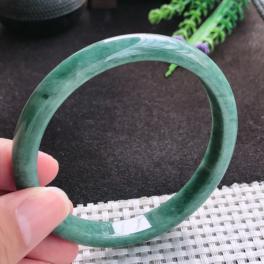 自然光64/9.8/7老坑秀气温润满色大圈口手镯宽边翡翠玉镯美人镯