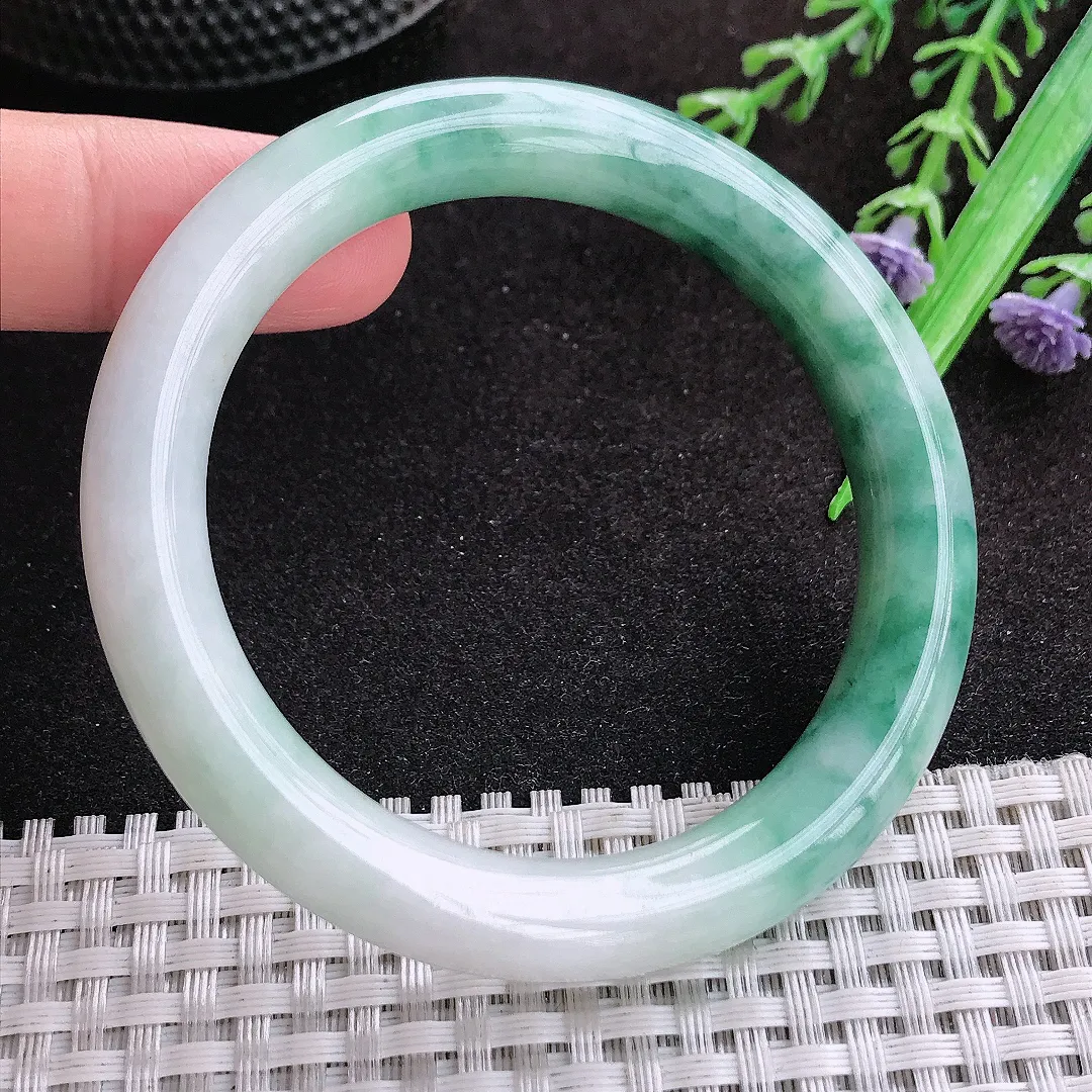 自然光53/9.7/9.3老坑温润飘花圆条手镯玉镯子美人镯手环