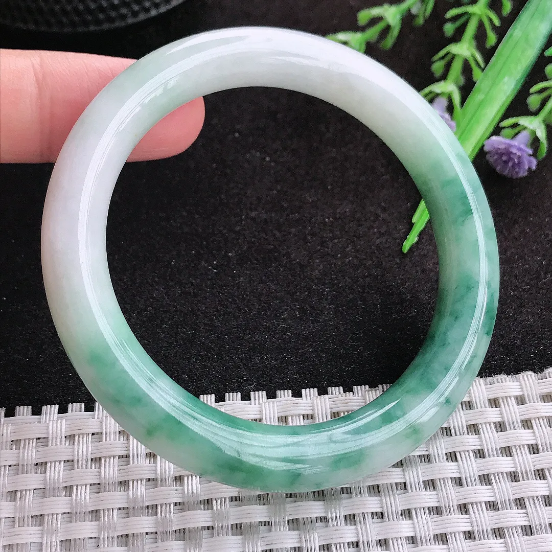自然光53/9.7/9.3老坑温润飘花圆条手镯玉镯子美人镯手环
