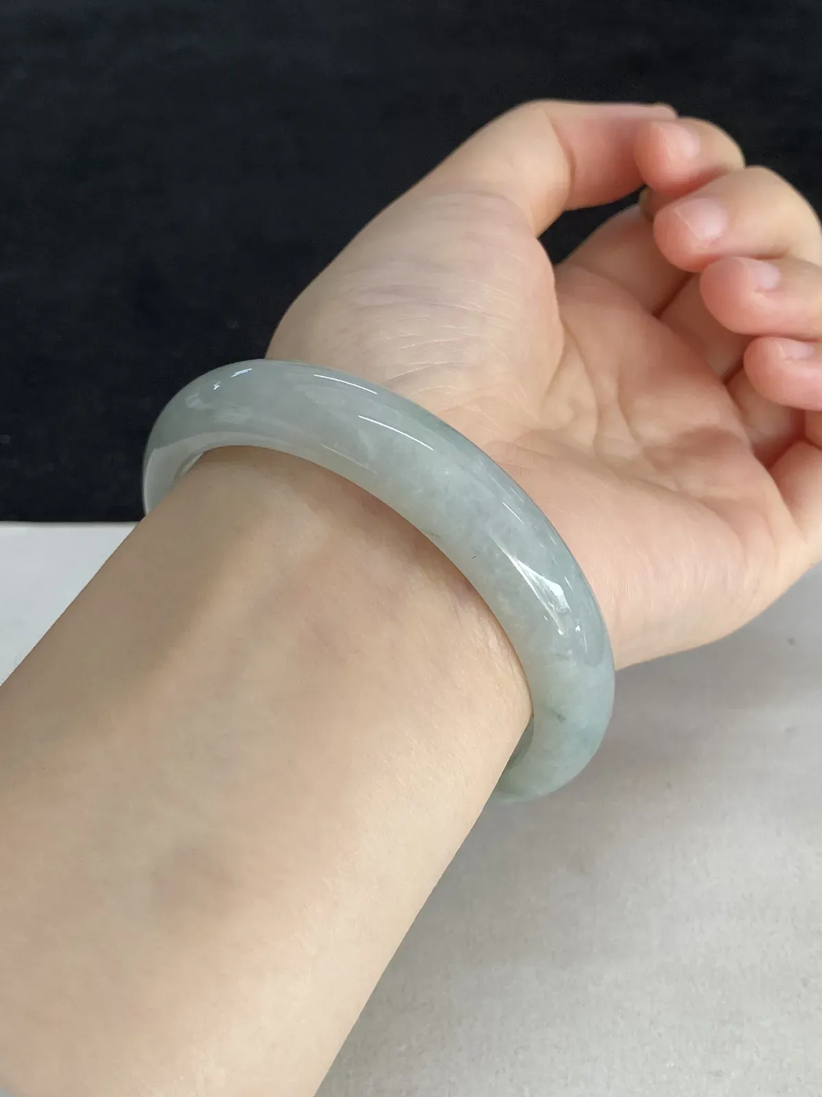 正圈57.2圈口，翡翠手镯