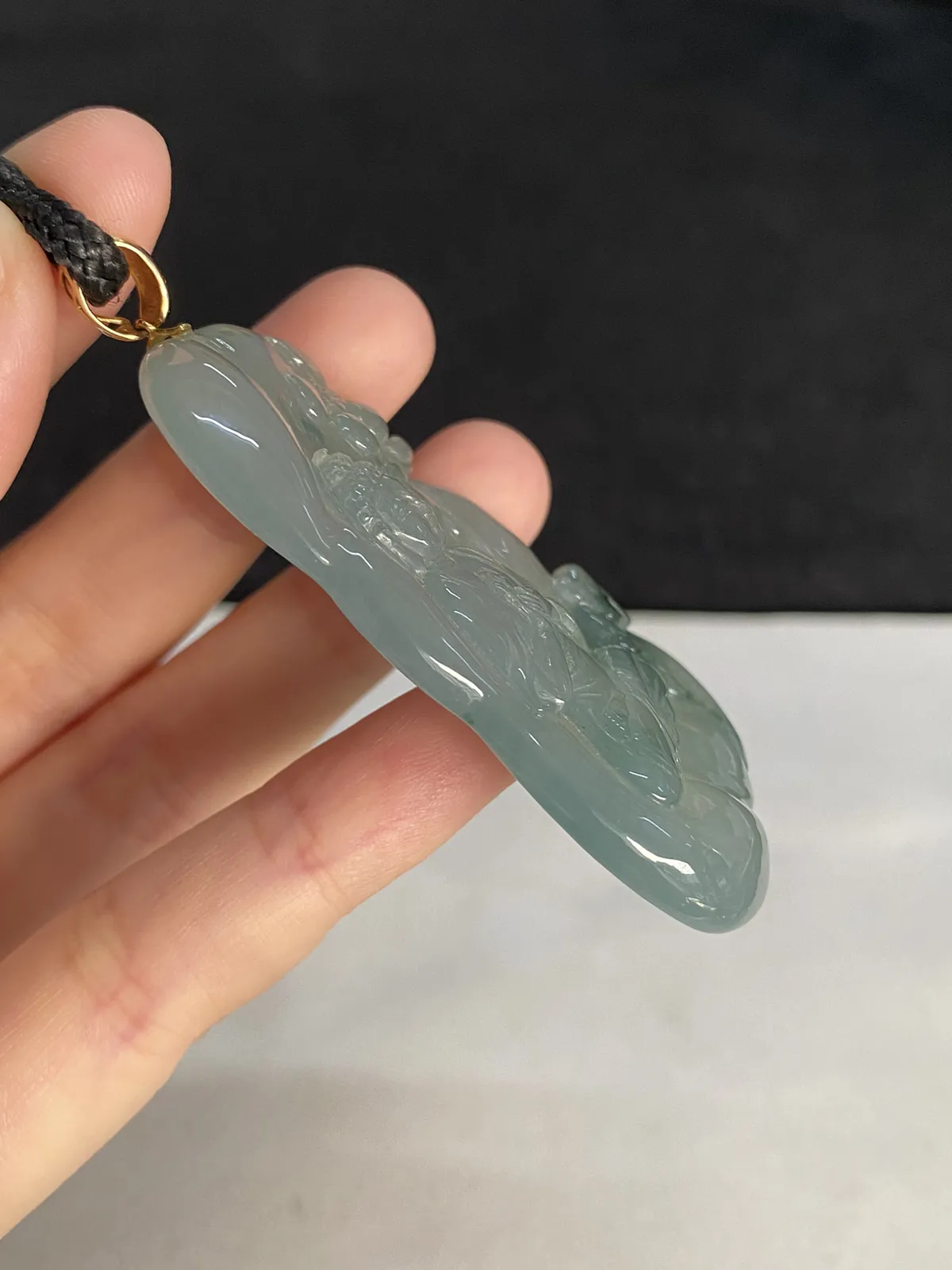 翡翠冰糯种飘绿吊坠，印记：G18K