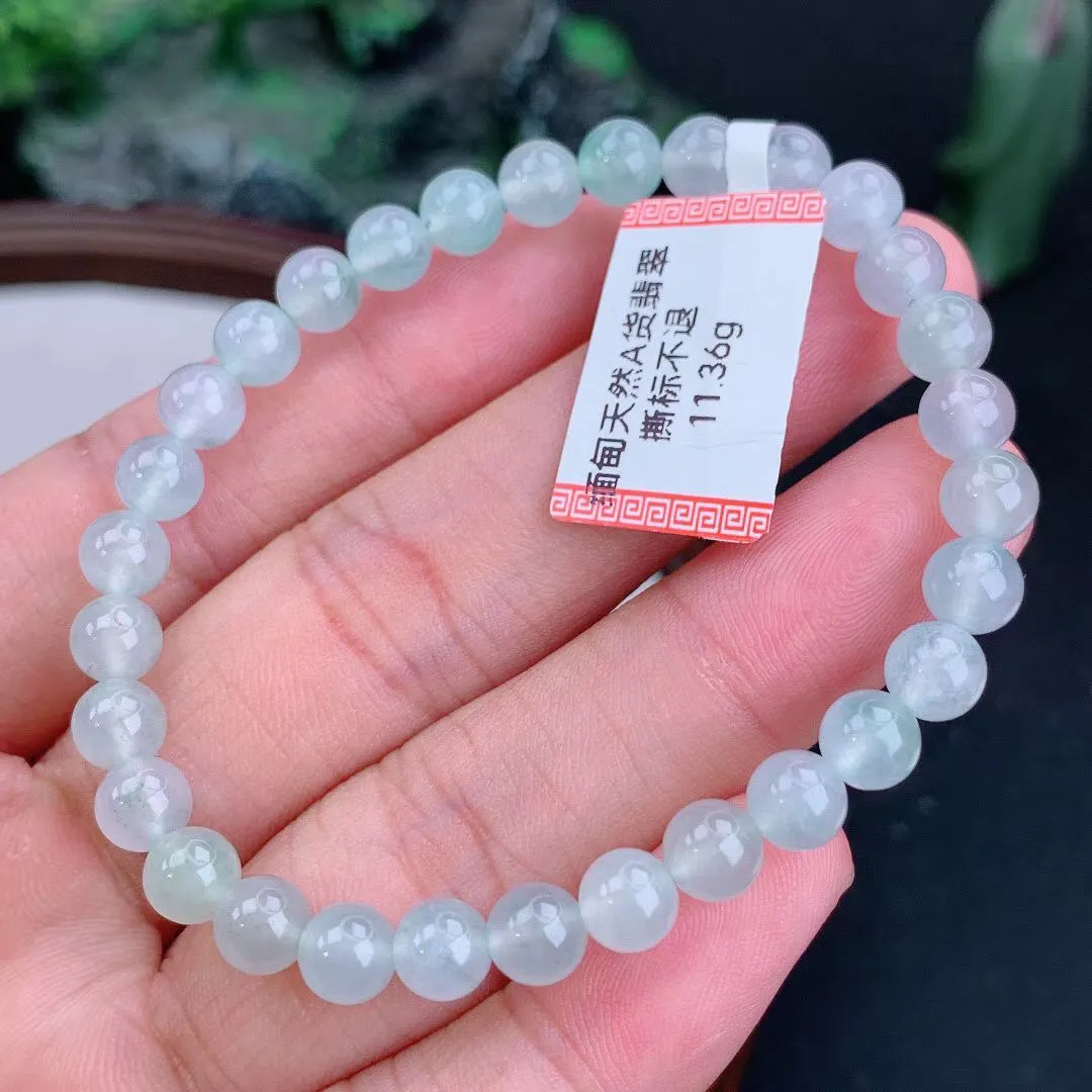 缅甸天然翡翠A货 老坑料起胶冰种 圆珠手串 手链  
尺寸6mm  y 11.36