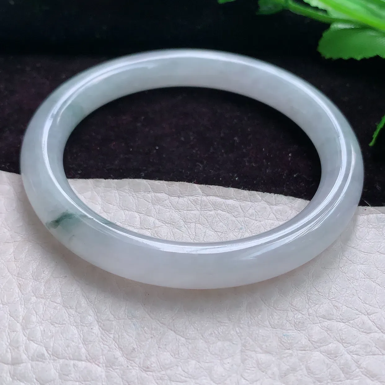 jxn实拍53*8.4*8美人镯 飘花秀气圆条缅甸翡翠玉手镯 珠宝玉手环