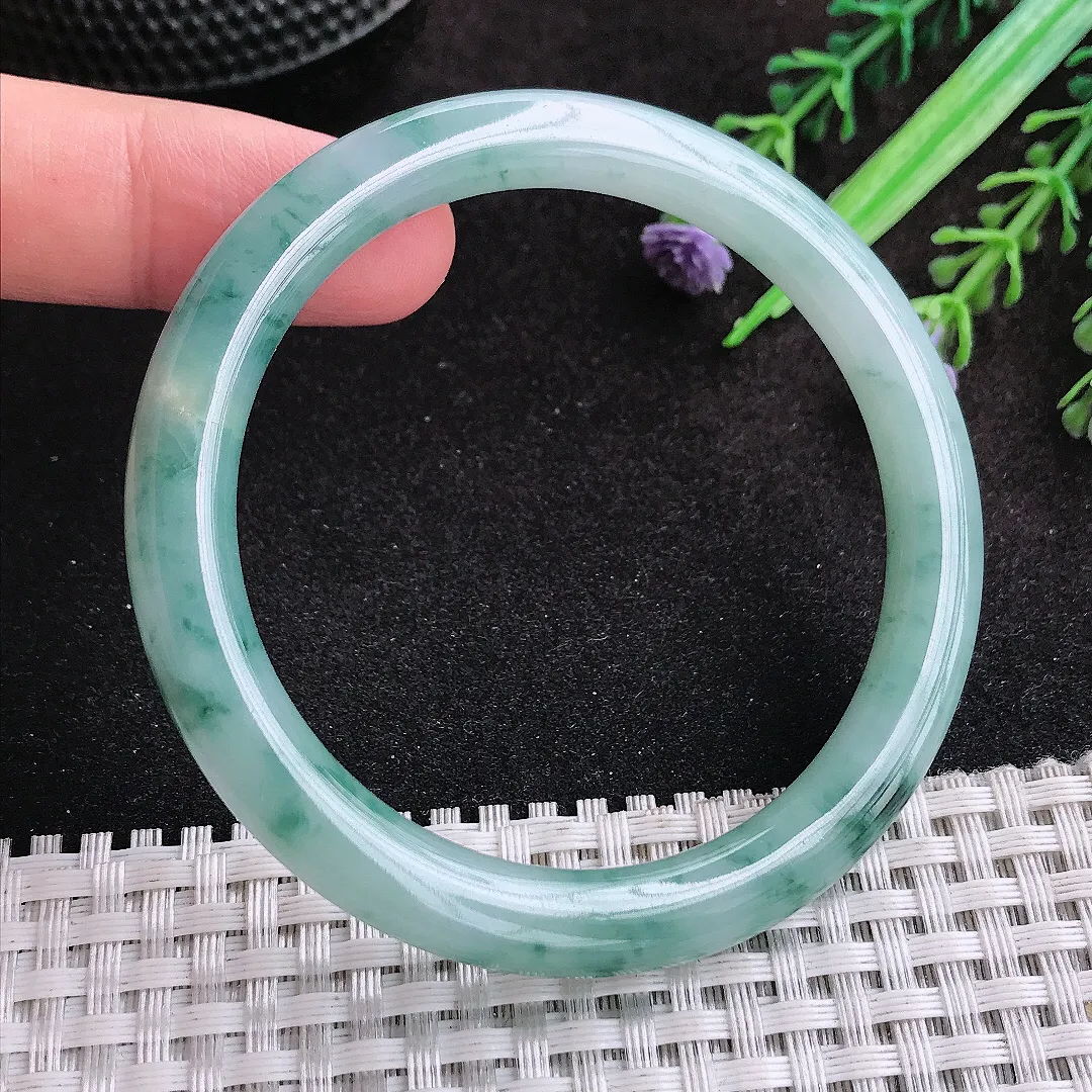 自然光54.5/7.4/7.9老坑精美飘花圆条手镯玉镯子美人镯手环