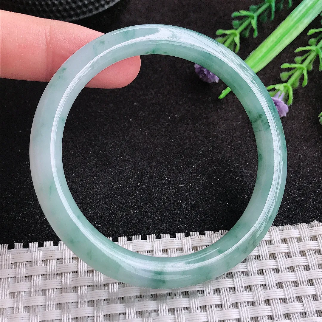 自然光54.5/7.4/7.9老坑精美飘花圆条手镯玉镯子美人镯手环