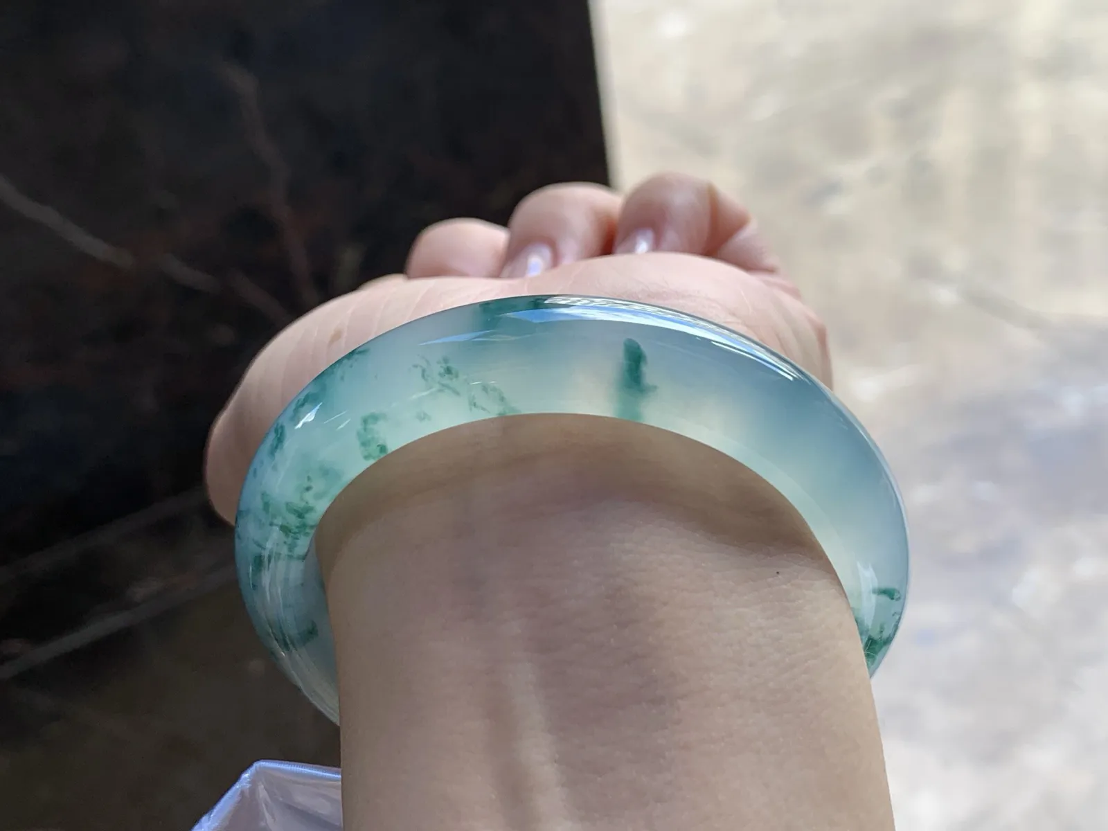 55-13-9

冰种飘花手镯^_^
种老
