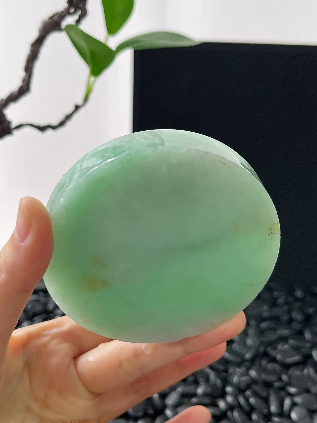 翡翠镯饼，⭕️正圈最大做60，圆条最大做56