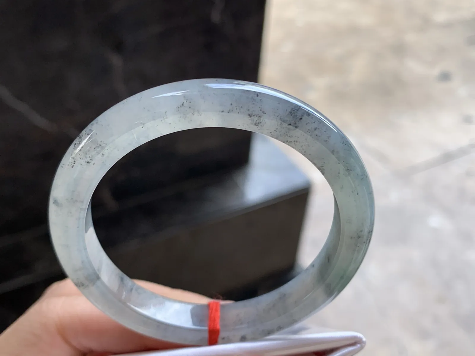 52.5-8.8-7.4

乌鸡种手镯^_^冰透荧光十足