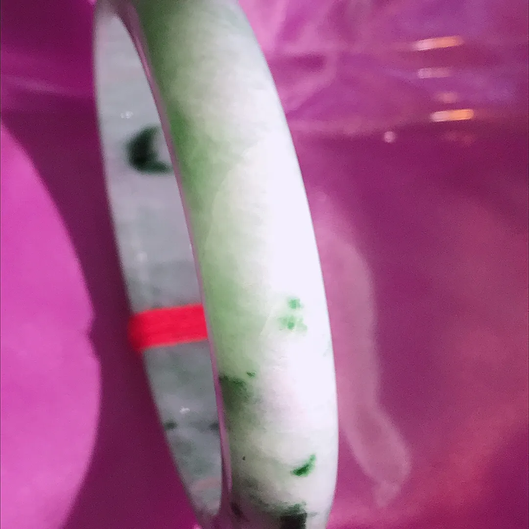 自然光61.5/12.3/8.8老坑精美飘花大圈口手镯玉镯子美人镯手环