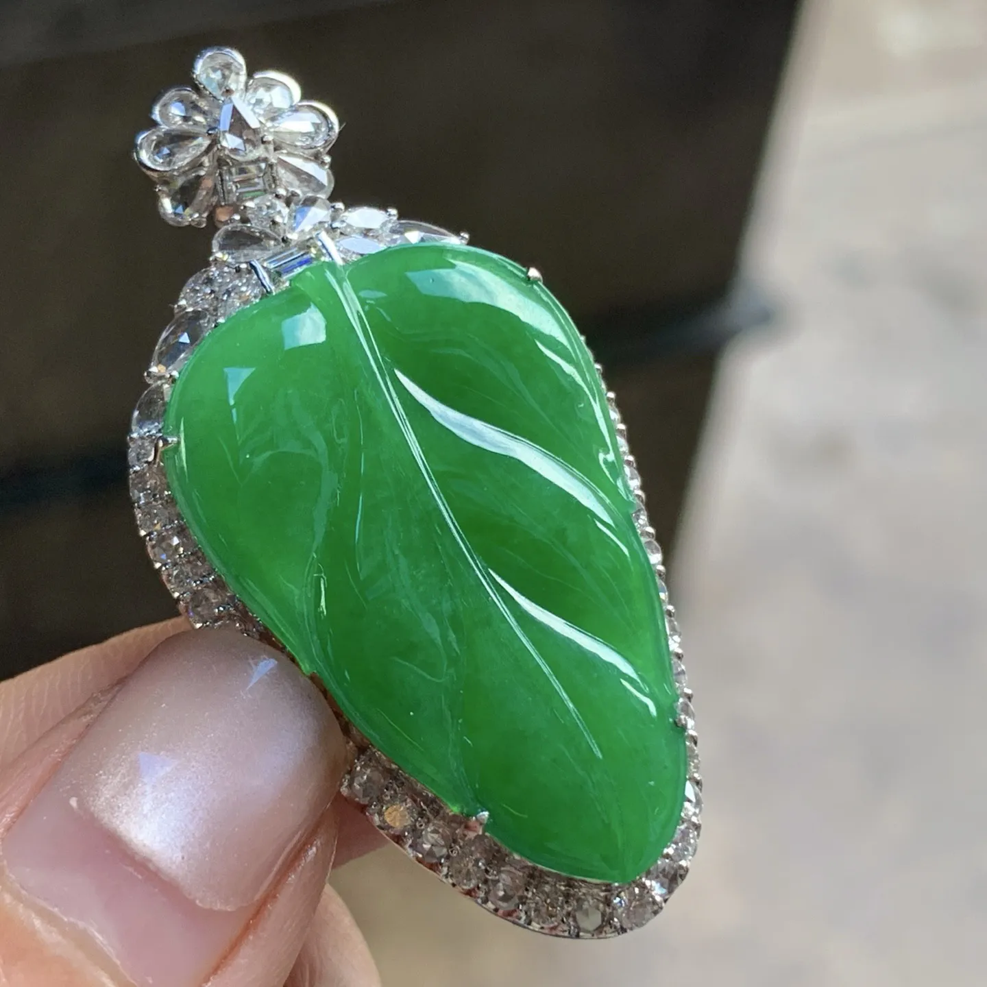 辣绿色叶子^_^颜色鲜艳 玉质温润