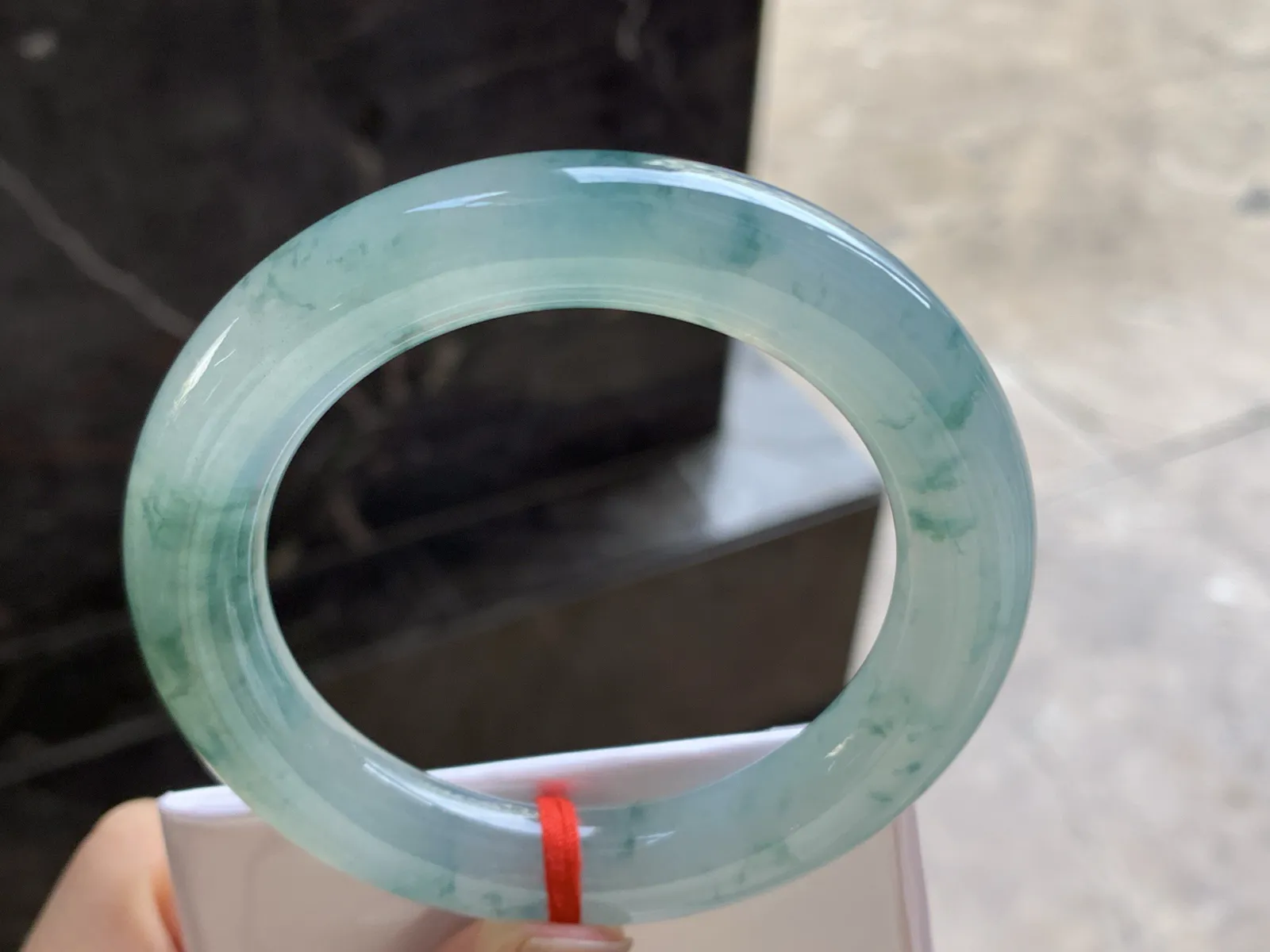54-11

冰蓝花圆条手镯^_^飘花灵韵 冰透