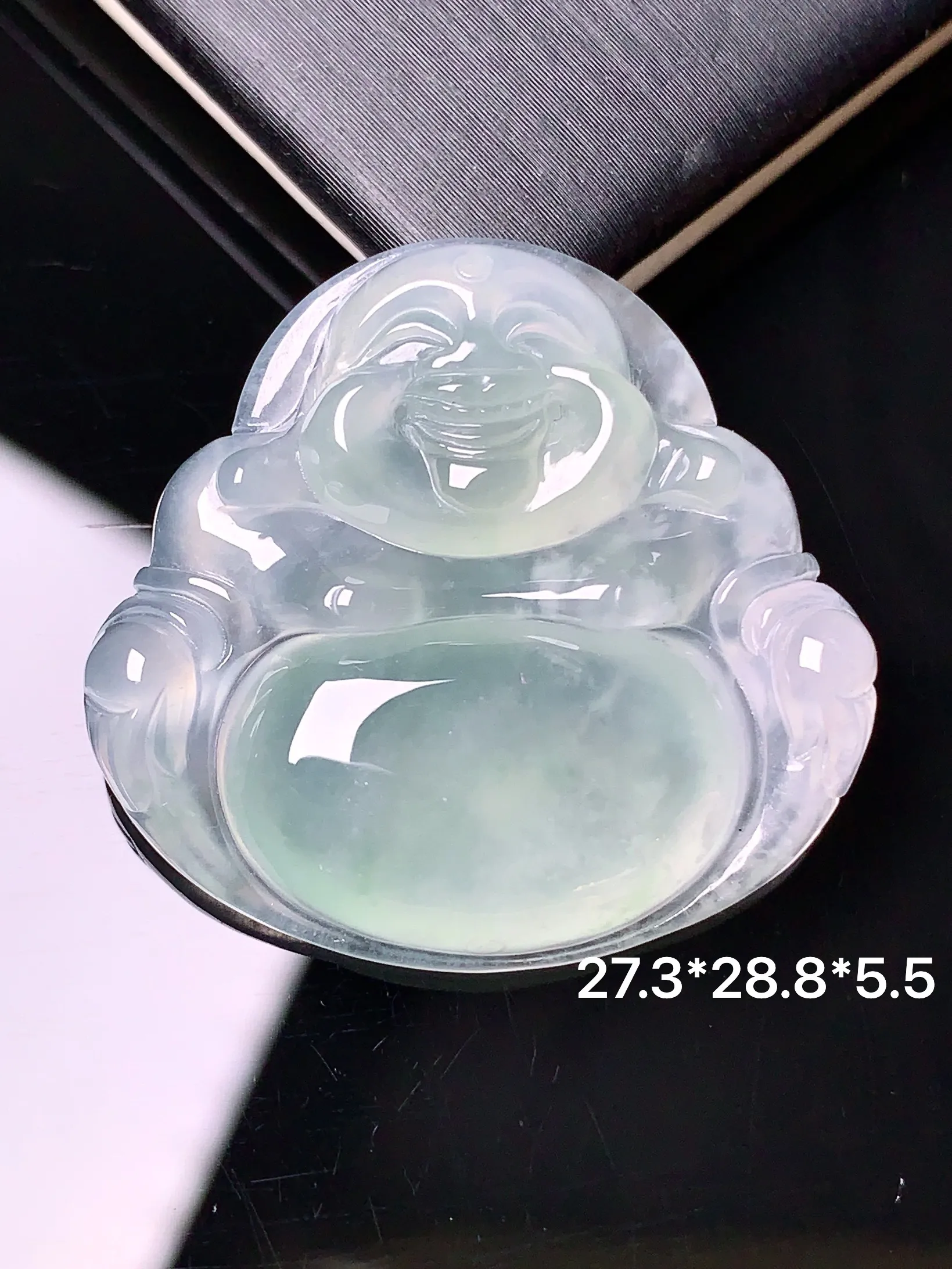 冰种佛公吊坠 玉质细腻 色泽清新艳丽 整体尺寸27.3*28.8*5.5