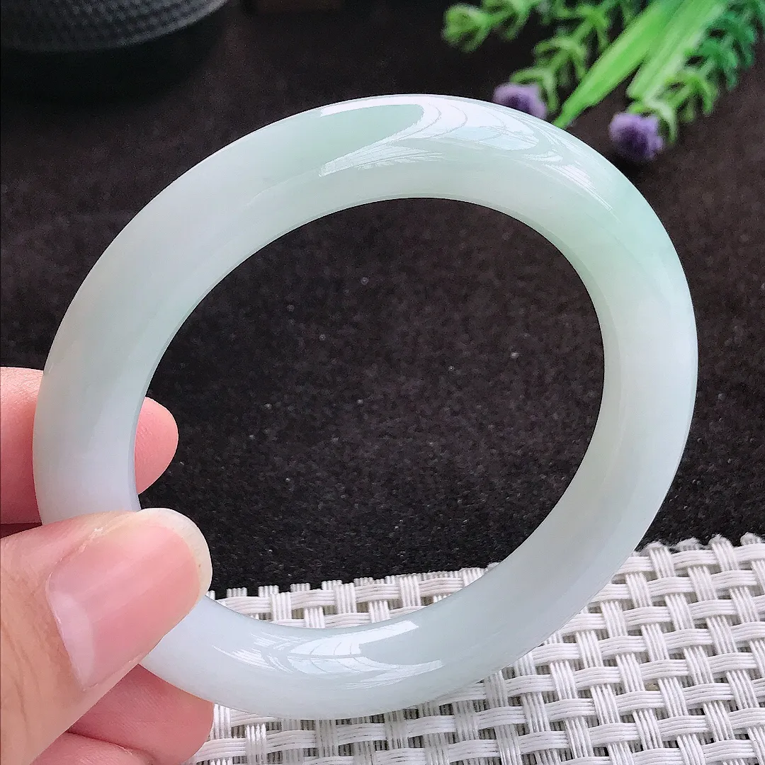 自然光54.5/10.6/10老坑秀气冰润圆条手镯玉镯子美人镯手环