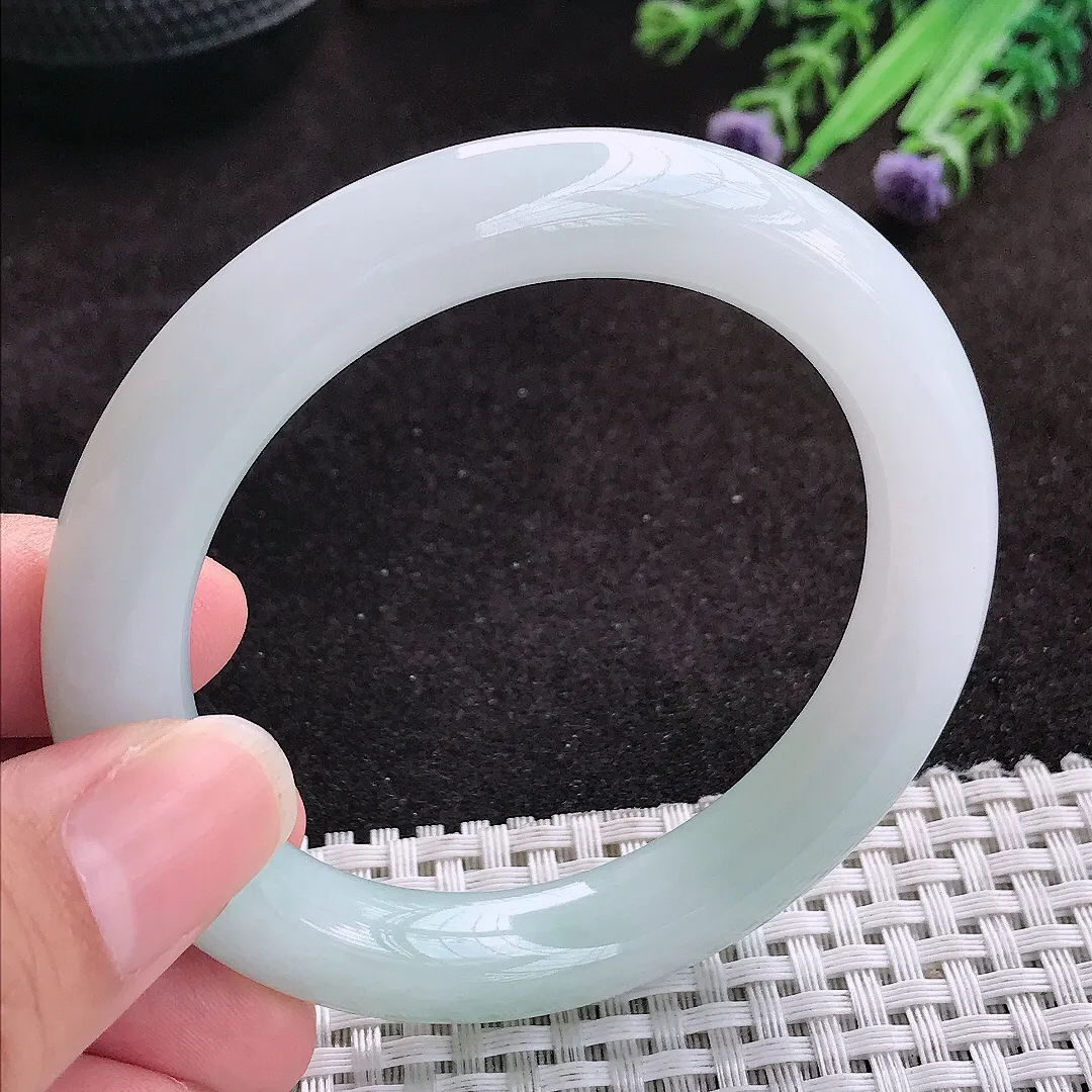 自然光54.5/10.6/10老坑秀气冰润圆条手镯玉镯子美人镯手环