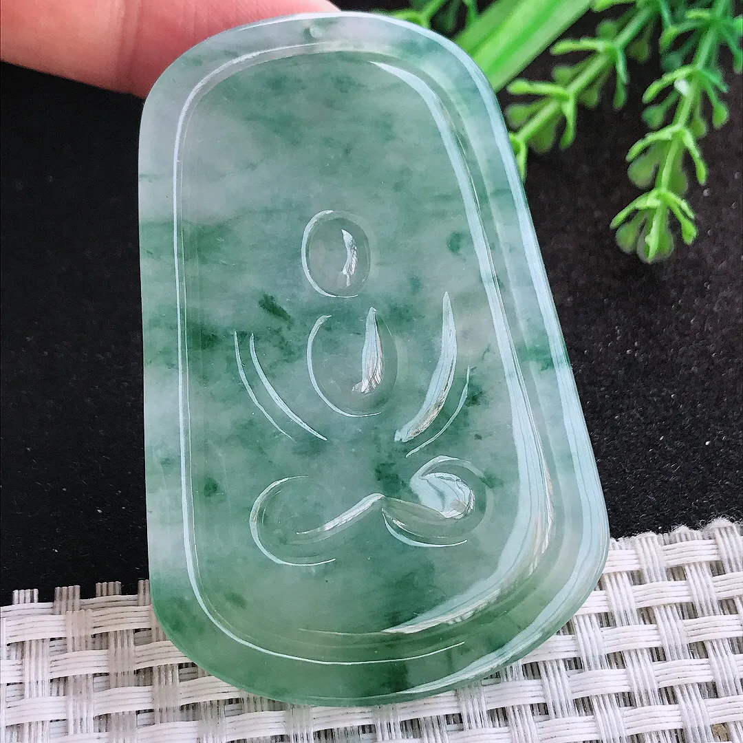 自然光66.8/44.5/6老坑冰胶水灵特色飘花千手观音挂件翡翠玉吊坠百搭