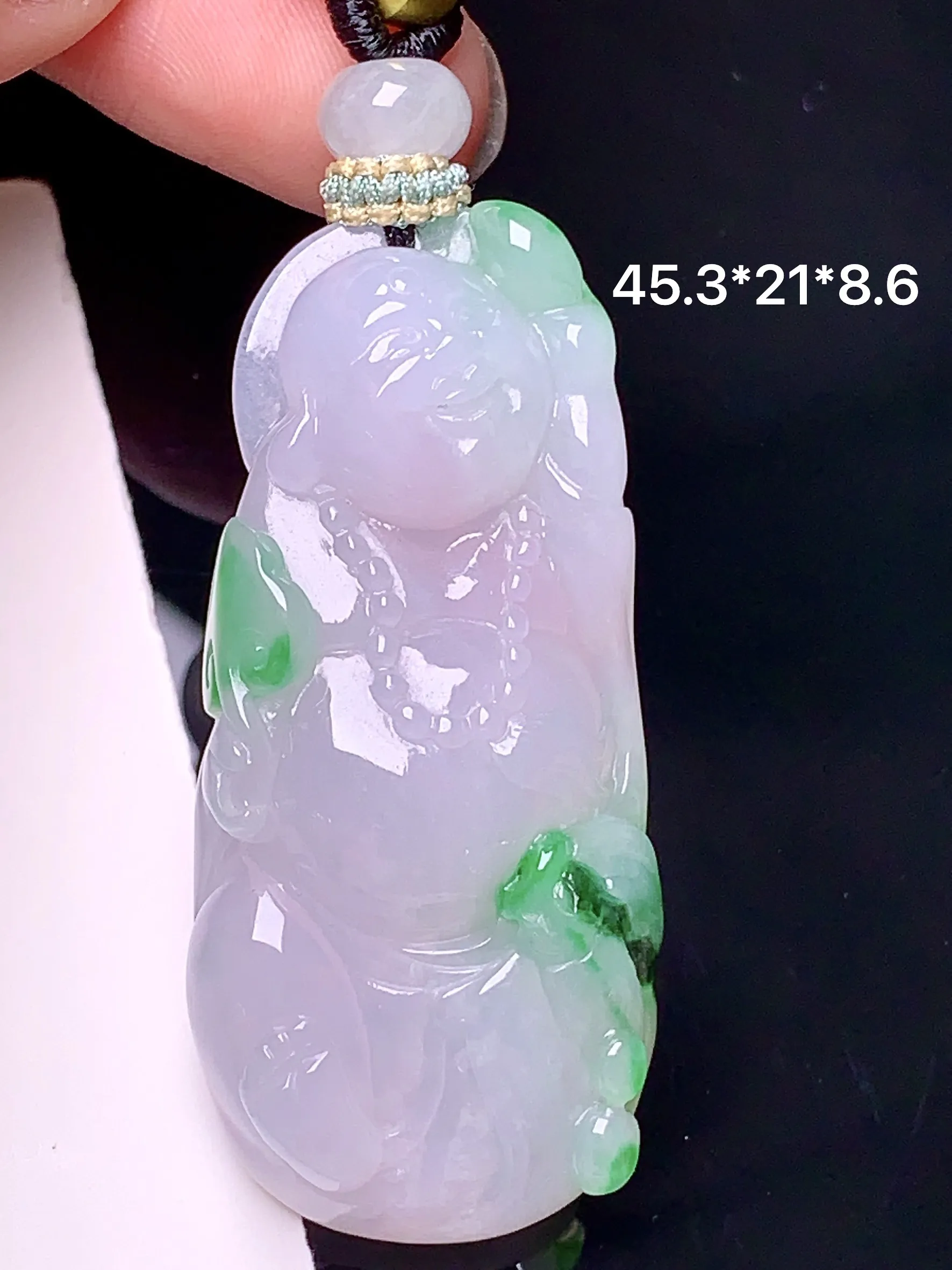 飘绿逍遥佛公吊坠 玉质细腻 色泽清新艳丽 整体尺寸45.3*21*8.6