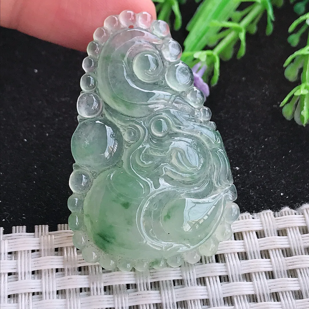 自然光47/31/6.8老坑冰透果冻胶冰晴绿如意龙挂件翡翠玉吊坠百搭