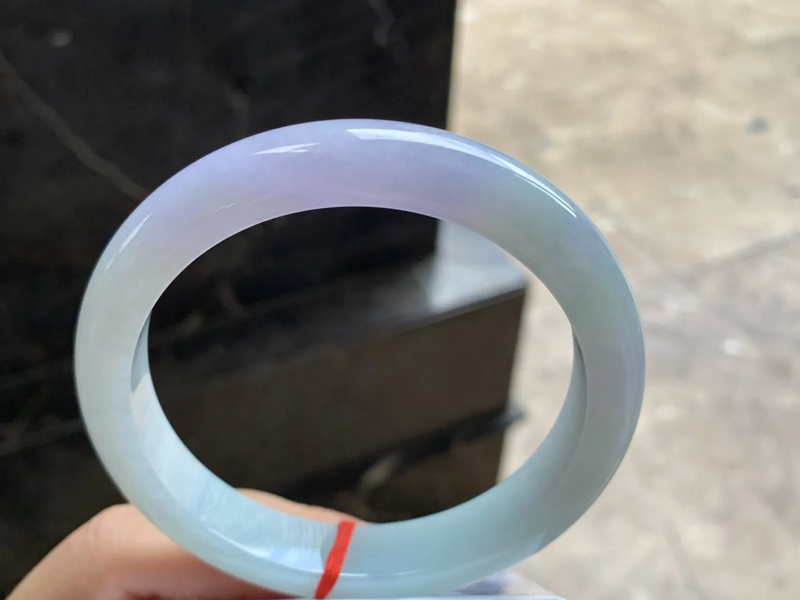 62-15-8.5

紫底手镯^_^清新细腻