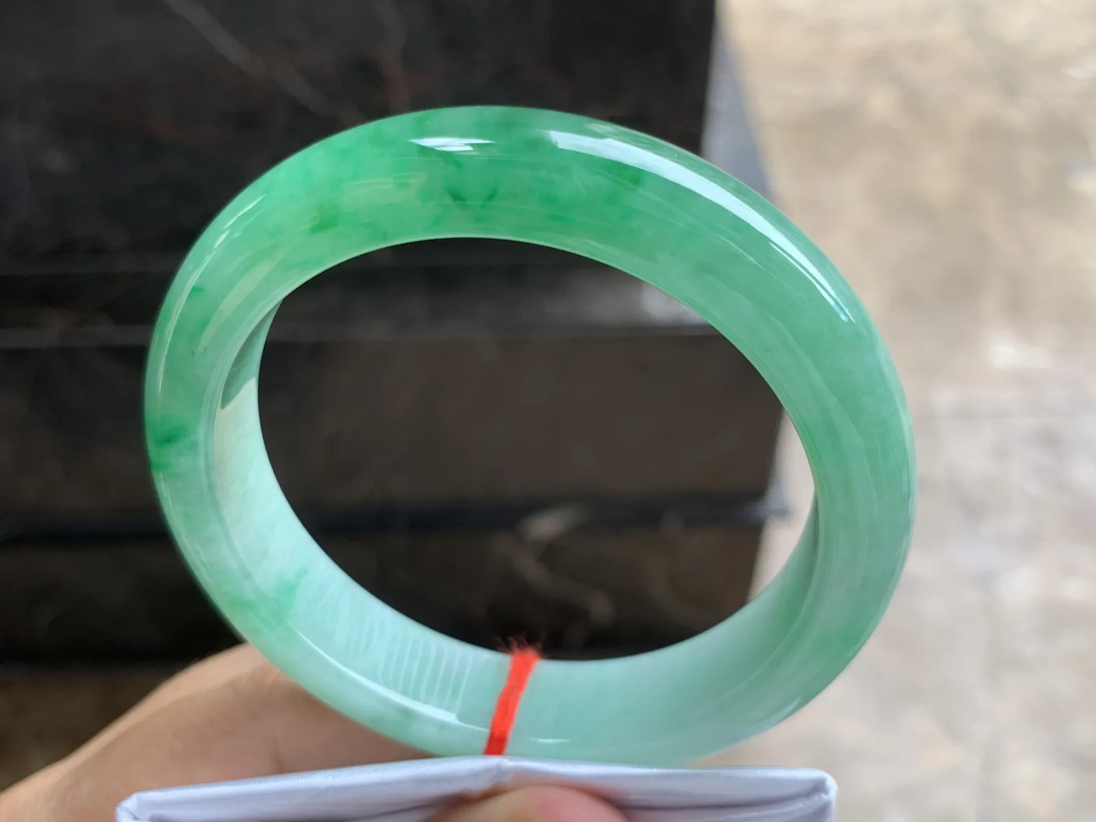 59-13.2-9mm
带色手镯 有种有色 颜色漂亮 推荐
