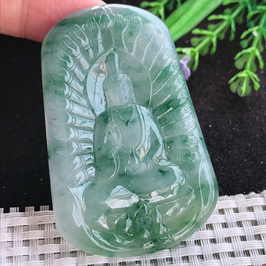 自然光66.8/44.5/6老坑冰胶水灵特色飘花千手观音挂件翡翠玉吊坠百搭