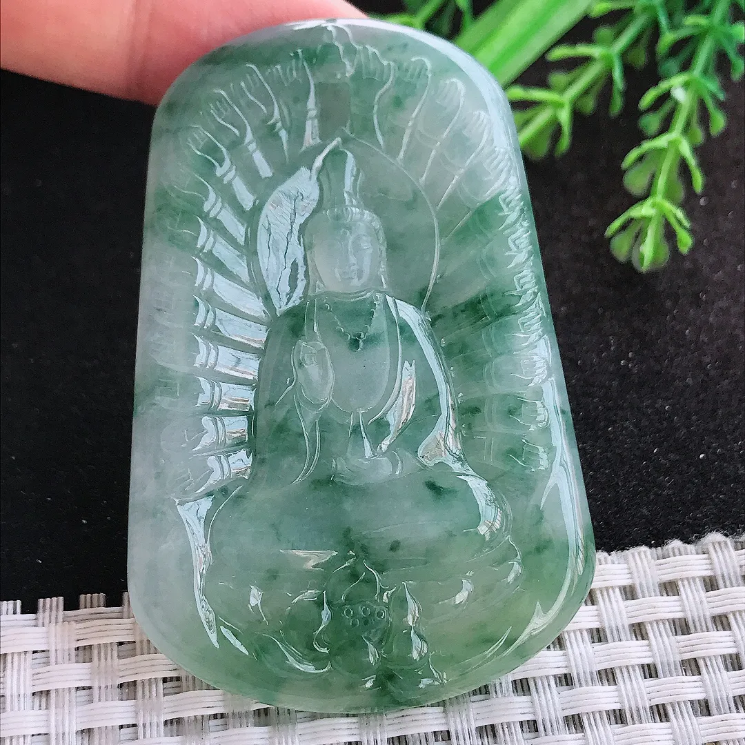 自然光66.8/44.5/6老坑冰胶水灵特色飘花千手观音挂件翡翠玉吊坠百搭