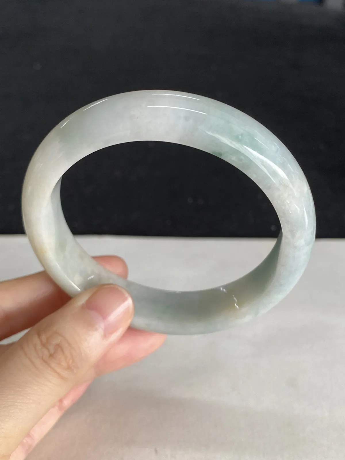 正圈57圈口，翡翠手镯