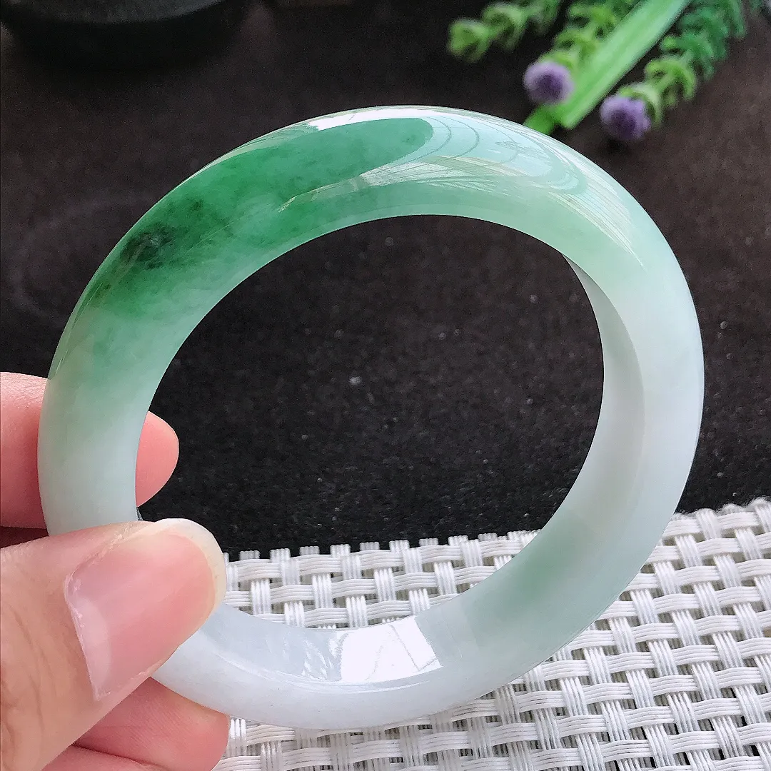 自然光56/13.2/9.3老坑精美温润飘花手镯玉镯子美人镯手环