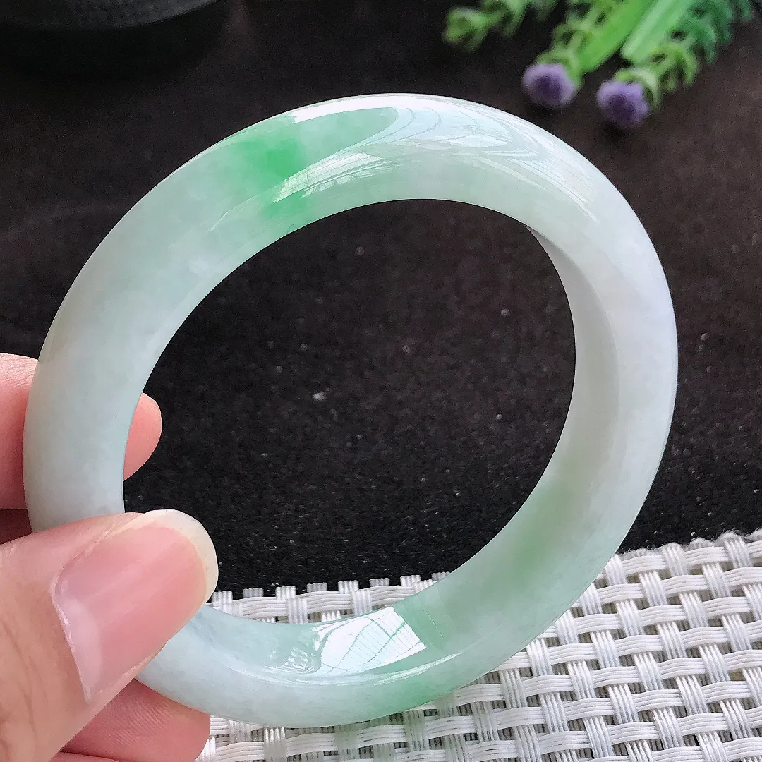 自然光55.5/12.5/9.3老坑秀气温润飘绿手镯玉镯子美人镯手环