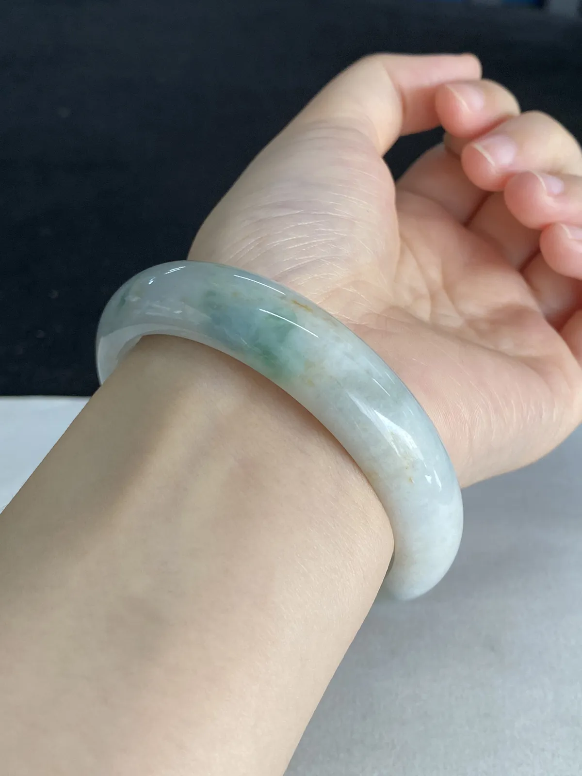正圈57圈口，翡翠手镯