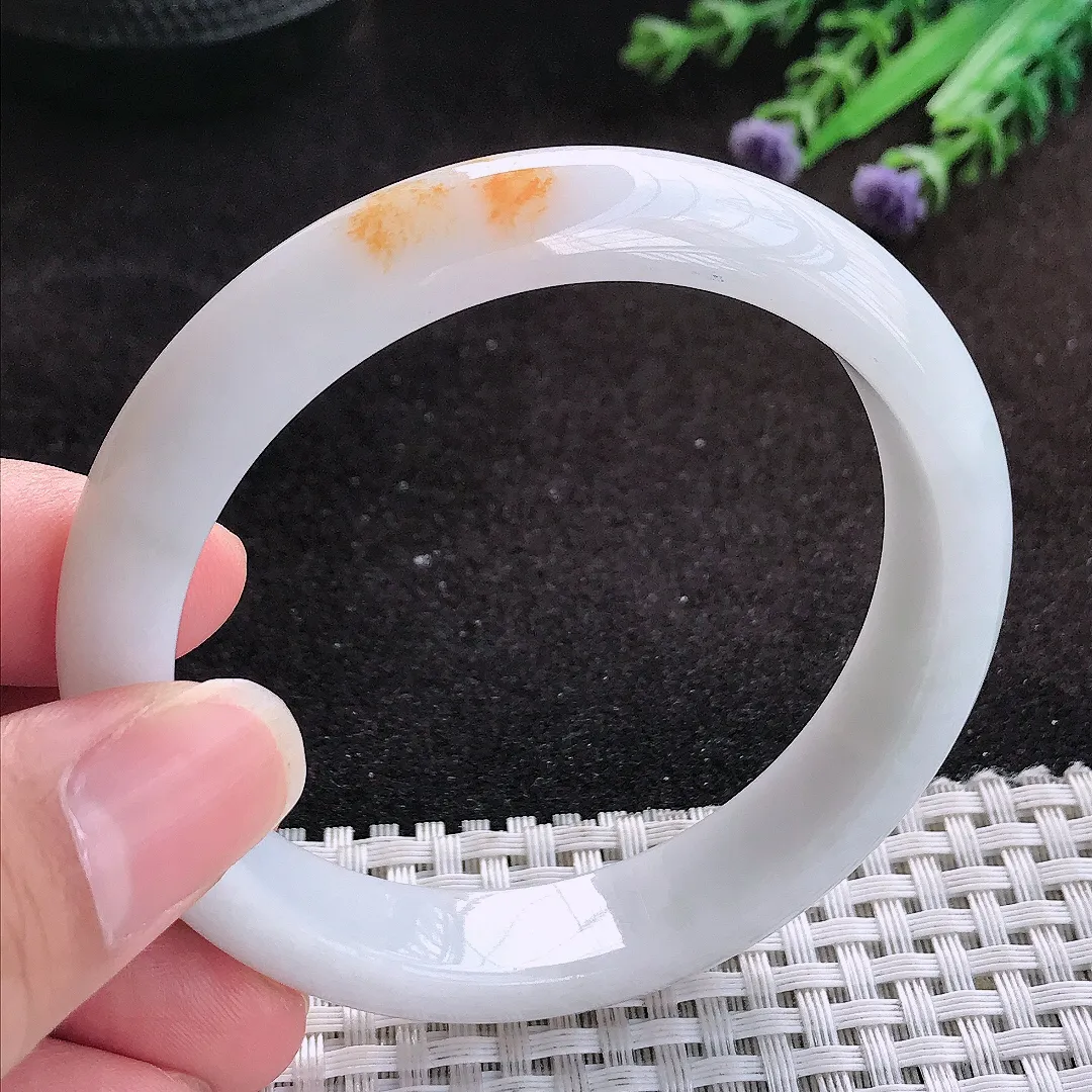 自然光57/12.4/7.8老坑精美温润洒金飘黄翡手镯玉镯子美人镯手环