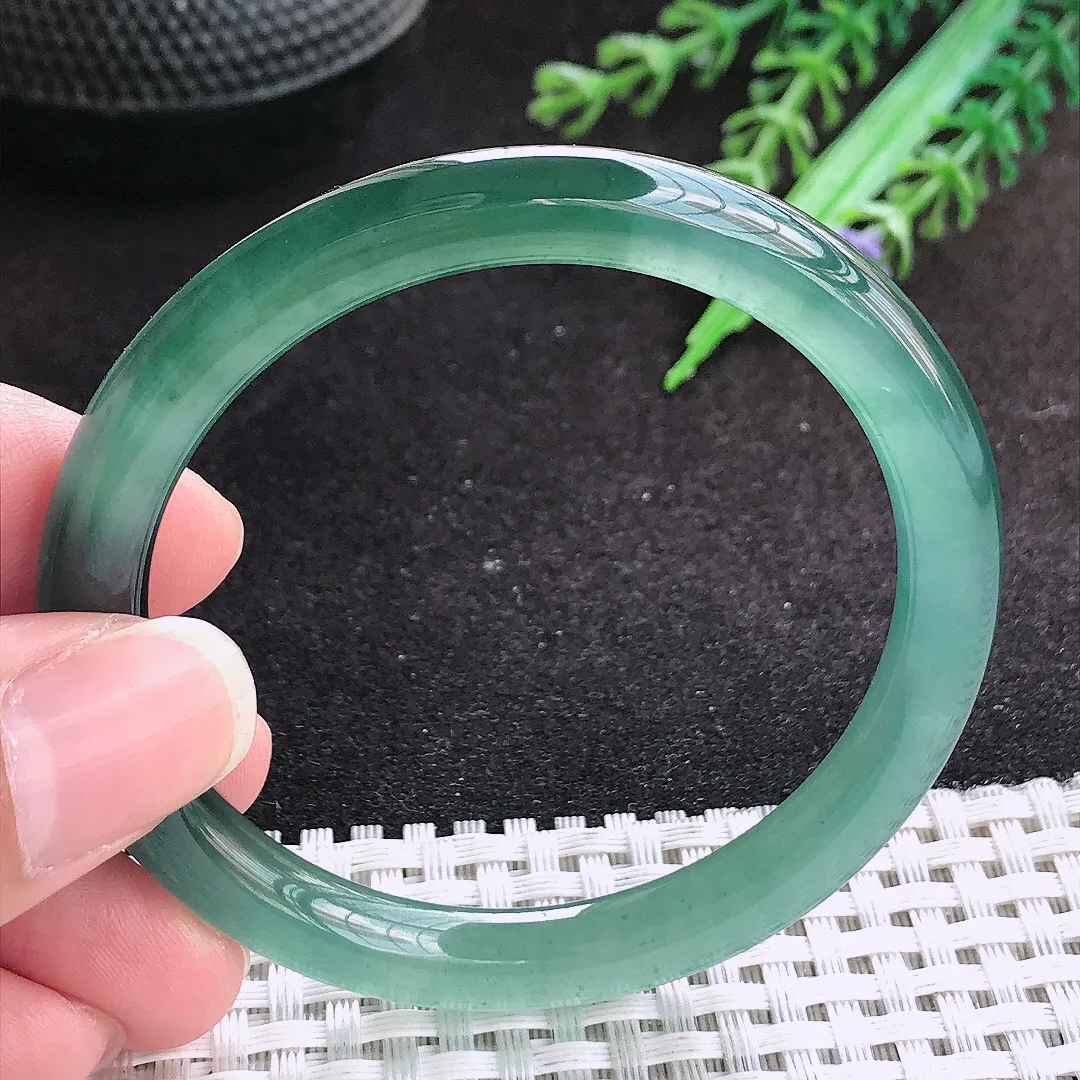 自然光51.5/7/7.5老坑冰种果冻胶满色冰蓝圆条手镯玉镯子美人镯手环