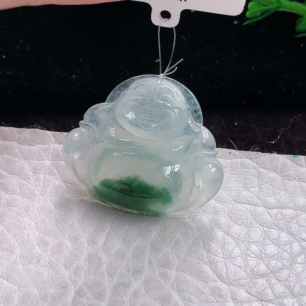 axm实拍24*28.5*5 天然翡翠飘花佛公 开心佛锁骨坠 玉吊坠