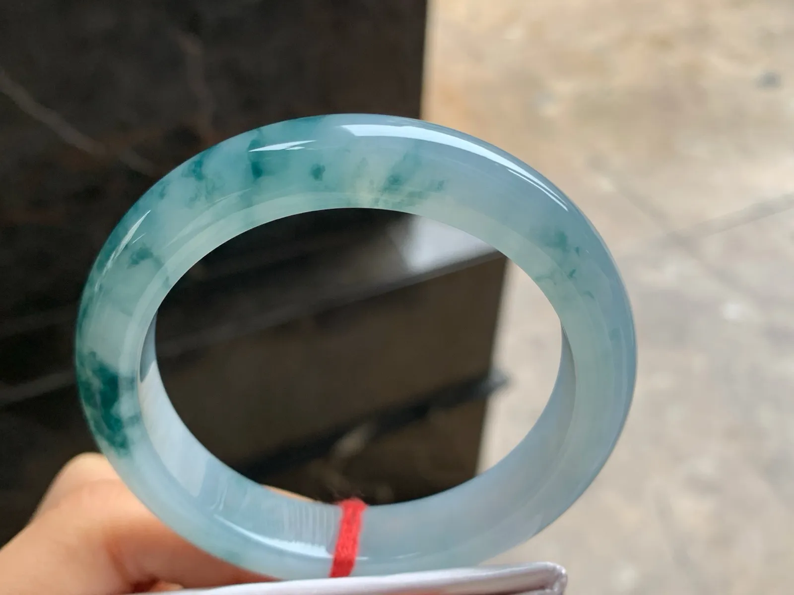 56-12-9

蓝花手镯^_^飘花灵韵
