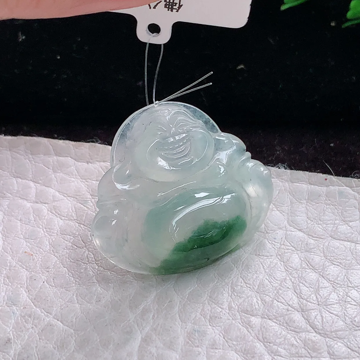 axm实拍24*28.5*5 天然翡翠飘花佛公 开心佛锁骨坠 玉吊坠