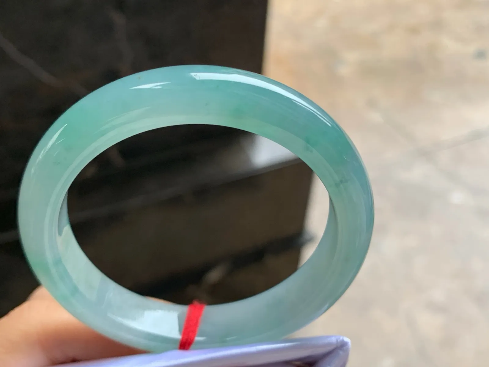 54-12-8.1

蓝水手镯^_^鲜艳