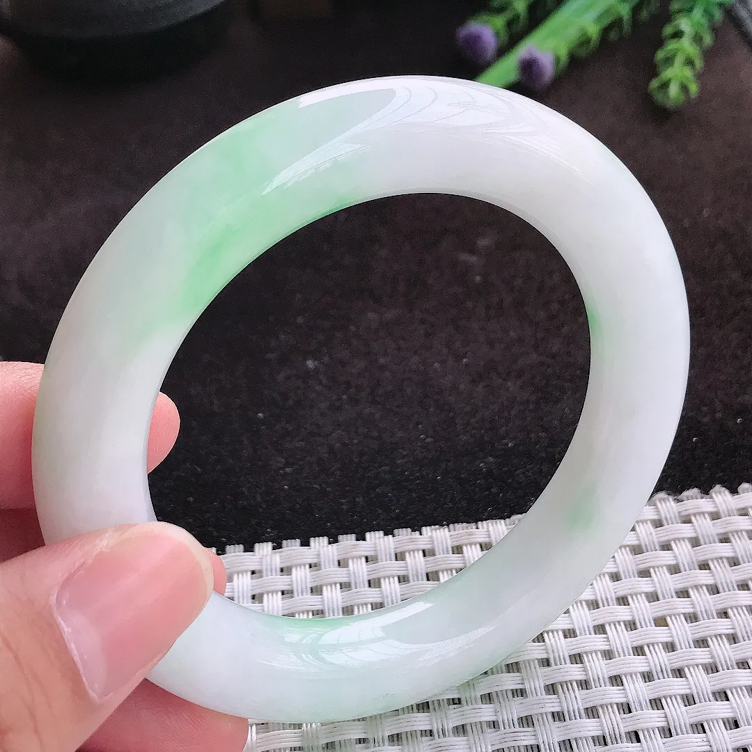 自然光56/11.8/12老坑秀气温润飘绿圆条手镯翡翠玉镯子美人镯手环