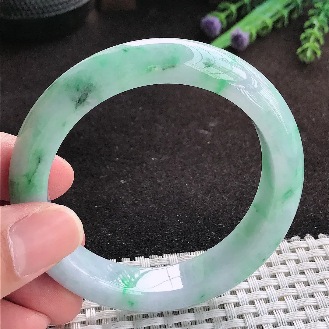 自然光56/13.5/9老坑精美温润飘绿花手镯翡翠玉镯子美人镯手环